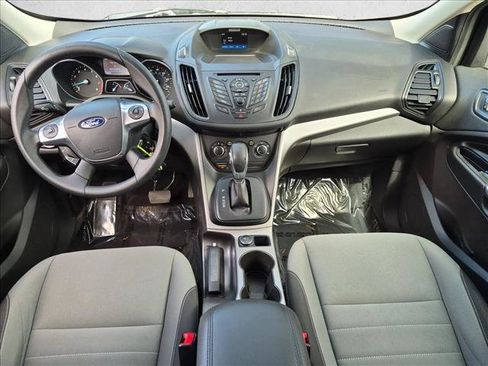 Used 2016 Ford Escape SE FWD image 16