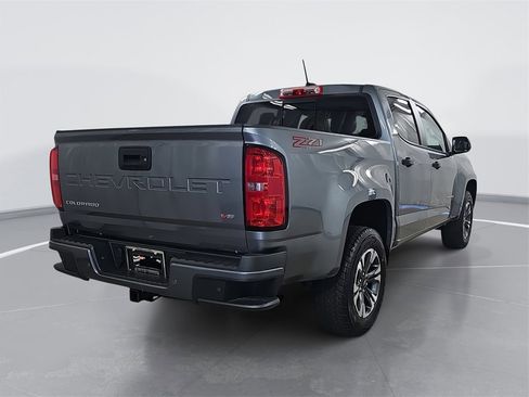 Used 2022 Chevrolet Colorado Z71 image 3