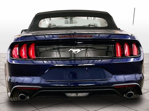 Used 2020 Ford Mustang Premium RWD image 4