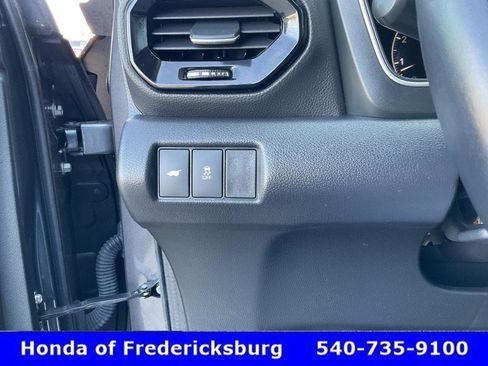 Used 2023 Honda Pilot EX-L image 41