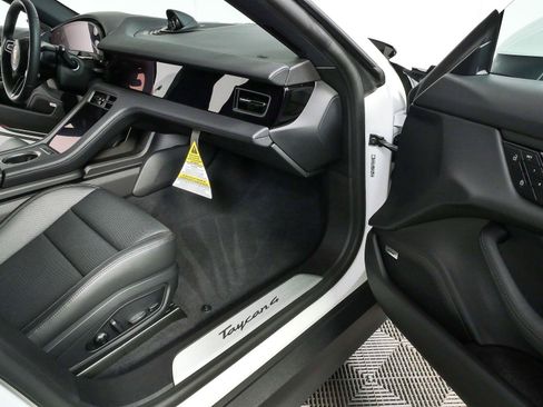 New 2026 Porsche Taycan RWD image 27