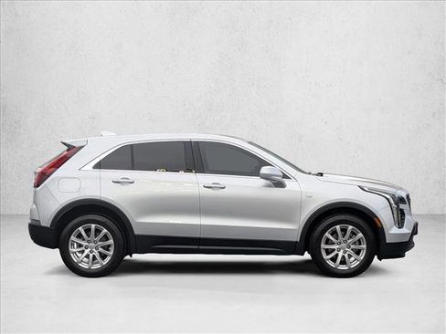 Used 2020 Cadillac XT4 Luxury FWD image 4