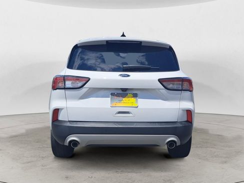 Used 2022 Ford Escape SE FWD image 4