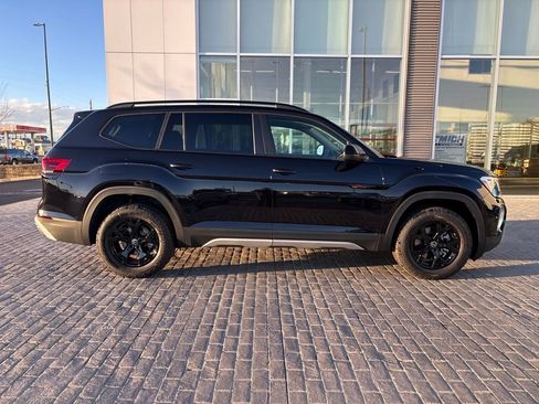 New 2026 Volkswagen Atlas Peak Edition AWD/4WD image 6