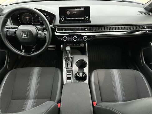 Used 2025 Honda Civic Sport image 13