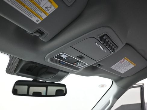 New 2026 Ford F250 Lariat w/ Lariat Ultimate Package image 9