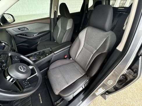 Used 2021 Nissan Rogue S FWD image 18