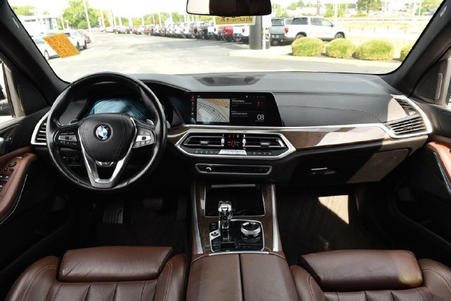 Used 2022 BMW X5 xDrive40i w/ Executive Package AWD/4WD image 7