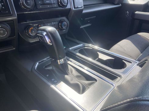 Used 2019 Ford F150 XLT w/ Equipment Group 302A Luxury image 29