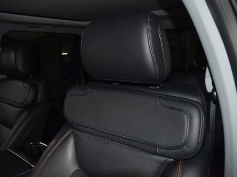 Used 2026 Ford F250 Lariat w/ Black Appearance Package image 37