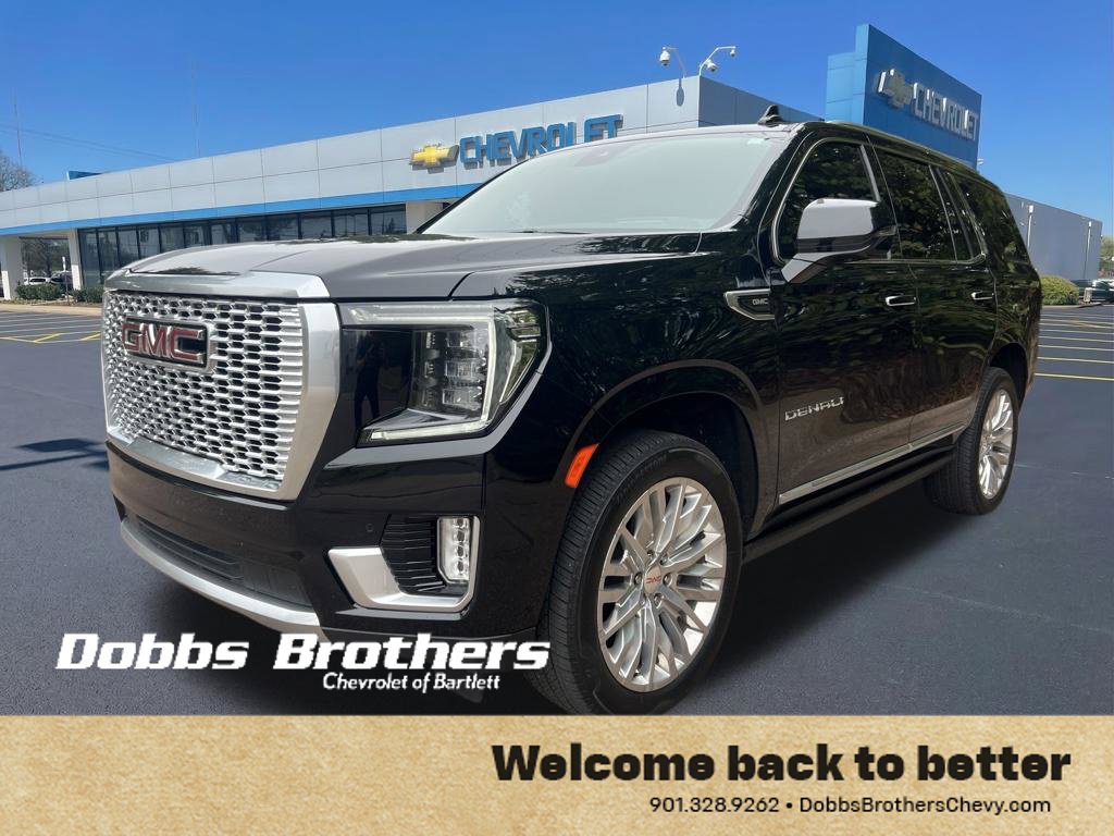 Used 2023 GMC Yukon Denali w/ Advanced Technology Package AWD/4WD image 3