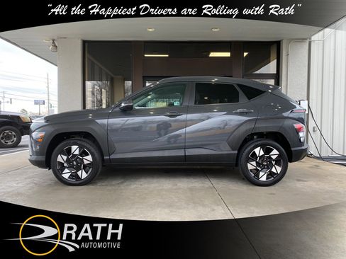 Used 2024 Hyundai Kona SEL image 9
