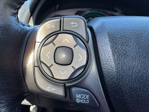 Used 2013 Toyota Venza Limited image 14