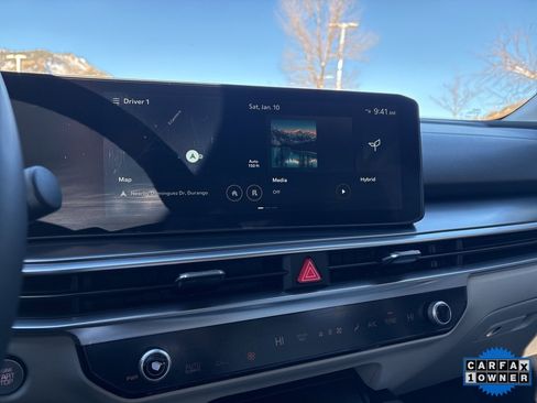 Certified 2025 Kia Sorento EX image 19