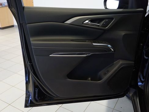 New 2026 Chevrolet Traverse LT w/ Driver Confidence Package image 23