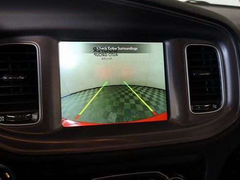 Used 2023 Dodge Charger SXT image 6