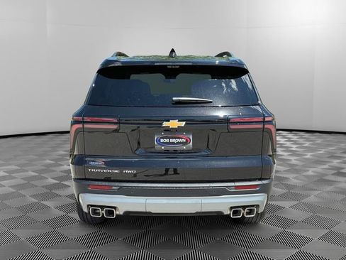 New 2026 Chevrolet Traverse LT w/ Driver Confidence Package AWD/4WD image 4