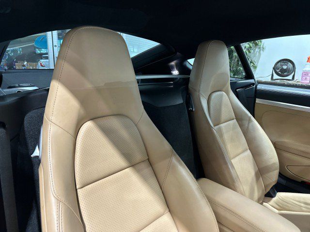 Used 2018 Porsche 718 Cayman S RWD image 90