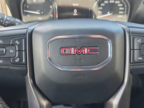 Used 2023 GMC Sierra 2500 AT4 w/ AT4 Premium Plus Package AWD/4WD image 19