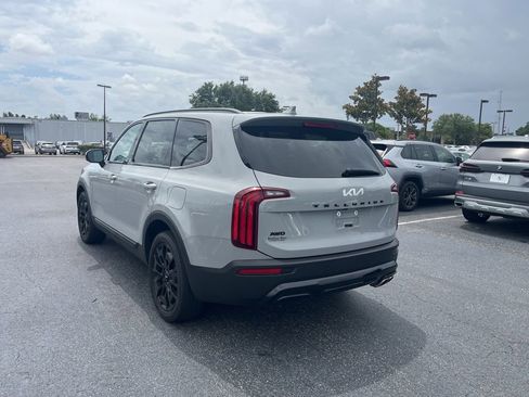 Used 2022 Kia Telluride SX w/ Nightfall Edition Package AWD/4WD image 5