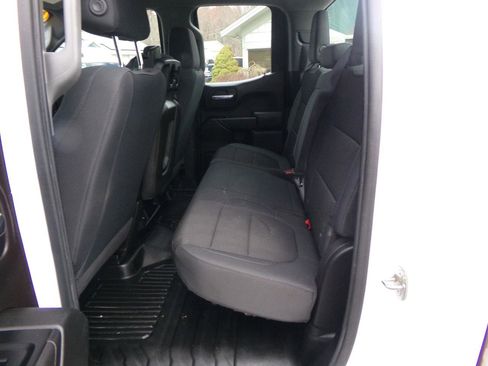 Used 2019 Chevrolet Silverado 1500 W/T w/ Trailering Package AWD/4WD image 17