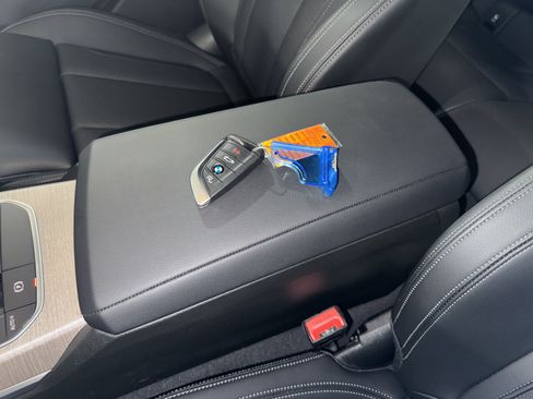 Used 2025 BMW 330i Sedan image 29