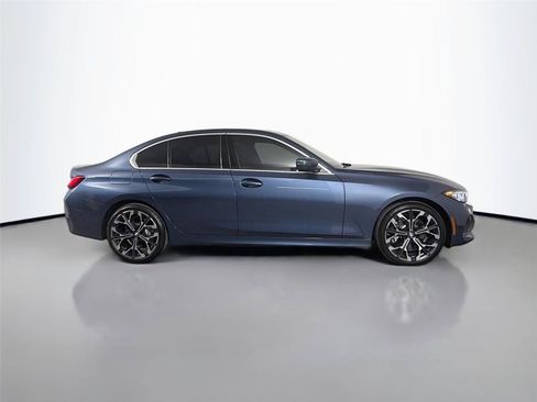 New 2026 BMW 330i xDrive Sedan w/ Premium Package AWD/4WD image 4