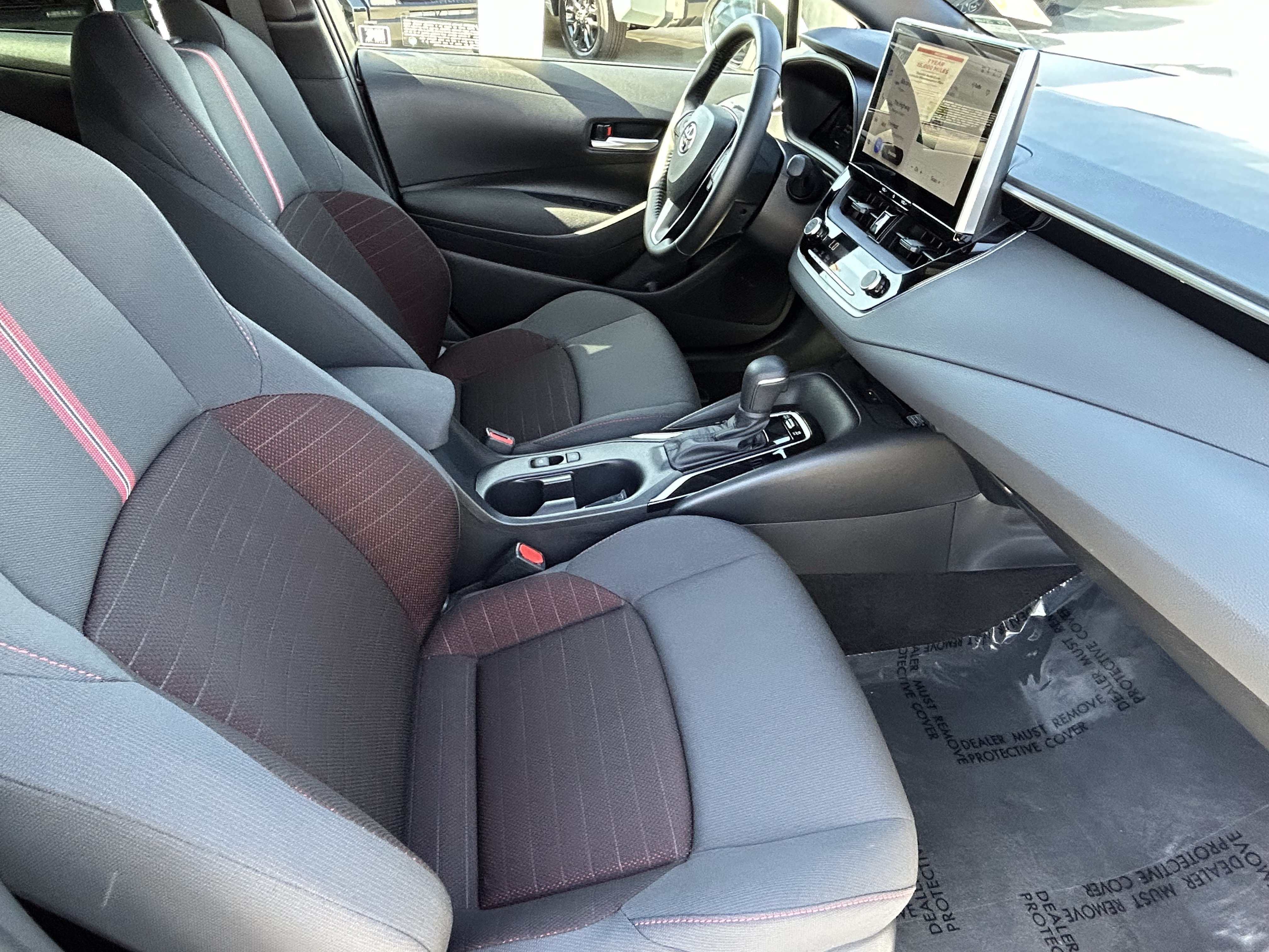 Certified 2026 Toyota Corolla SE w/ SE Package FWD image 10