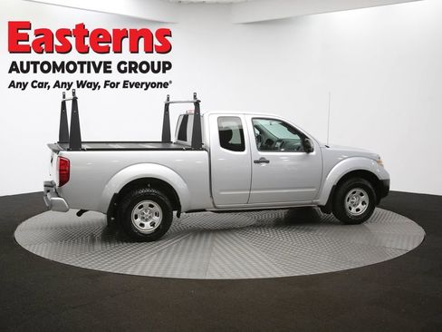 Used 2019 Nissan Frontier S image 42
