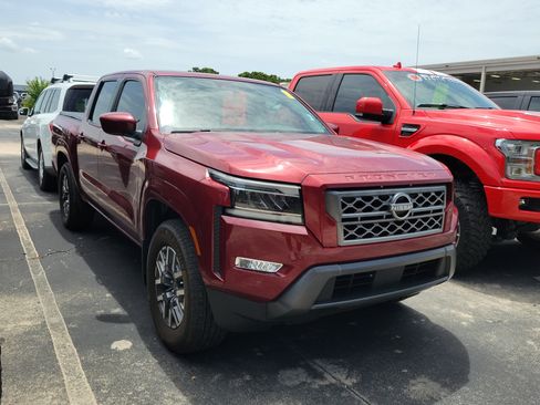 Used 2024 Nissan Frontier SL w/ Technology Package RWD image 6