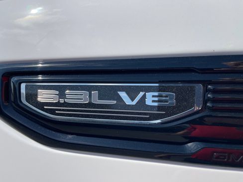 New 2026 GMC Sierra 1500 Elevation image 9