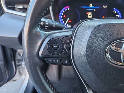 Used 2020 Toyota Corolla XSE image 19