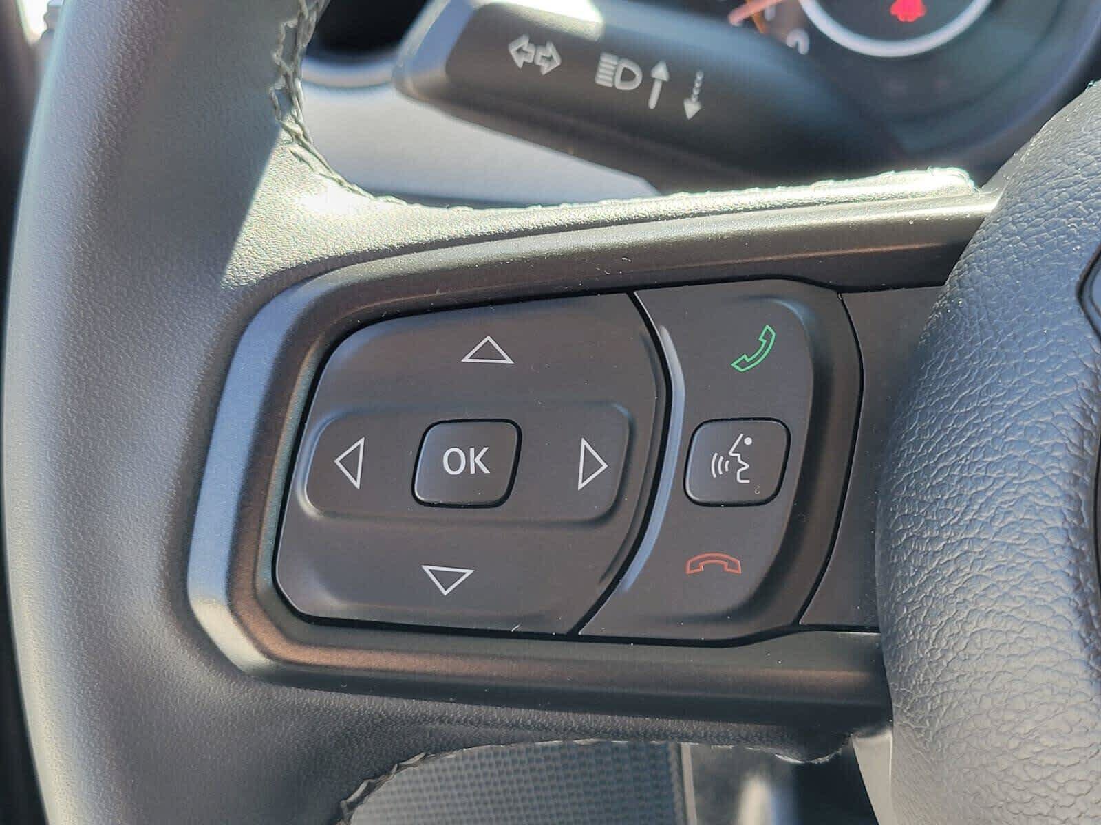 Used 2025 Jeep Wrangler Unlimited Sport AWD/4WD image 28