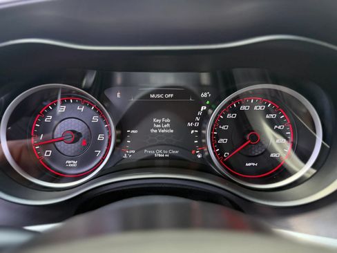 Used 2019 Dodge Charger Scat Pack RWD image 33