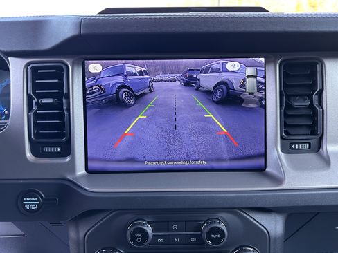 New 2025 Ford Bronco Outer Banks image 13