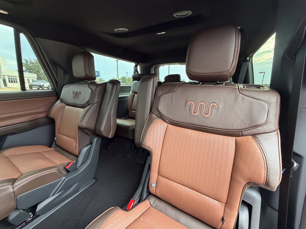 New 2027 Ford Expedition Max King Ranch RWD image 19
