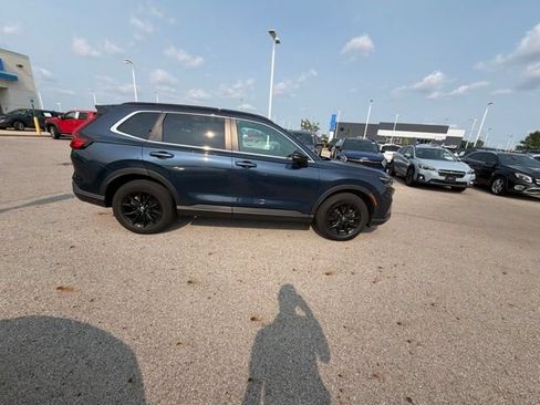 Used 2023 Honda CR-V Sport image 8