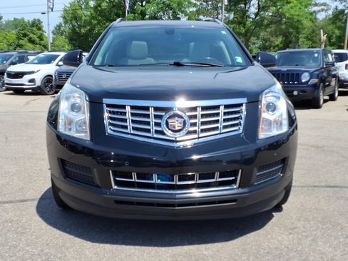 Used 2015 Cadillac SRX Luxury FWD image 2