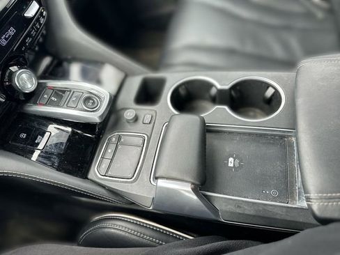 Used 2023 Acura MDX SH-AWD w/ Advance Package image 23