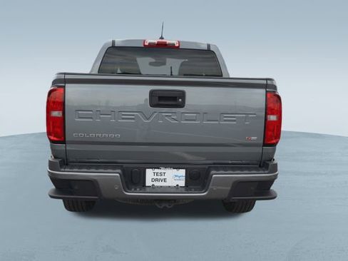 Used 2022 Chevrolet Colorado LT w/ Safety Package image 7