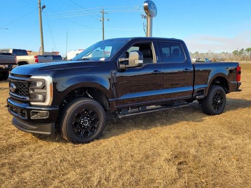 Used 2024 Ford F250 Lariat w/ Sport Appearance Package image 3