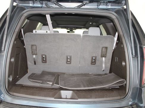 Used 2021 Chevrolet Tahoe LT RWD image 14