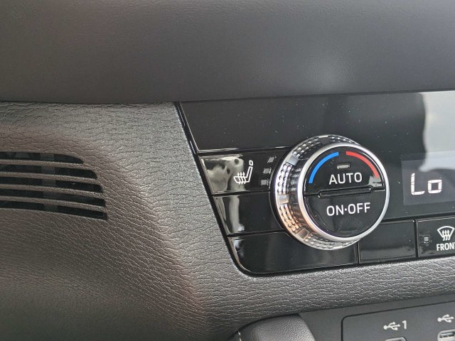 New 2026 Mitsubishi Outlander SE FWD image 29