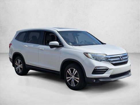 Used 2017 Honda Pilot EX-L image 3