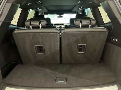 Certified 2024 Cadillac XT6 Premium Luxury AWD/4WD image 12