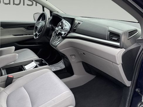 Used 2019 Honda Odyssey EX image 18