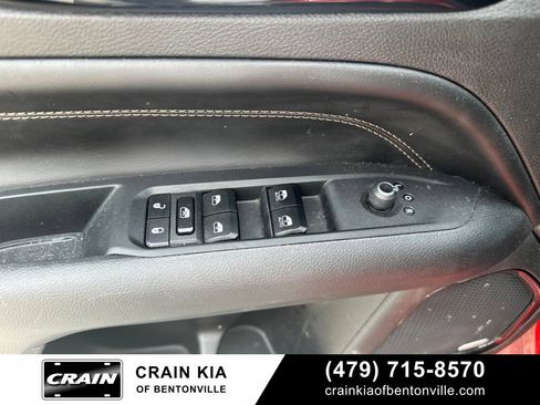 Used 2024 Jeep Compass Limited AWD/4WD image 13