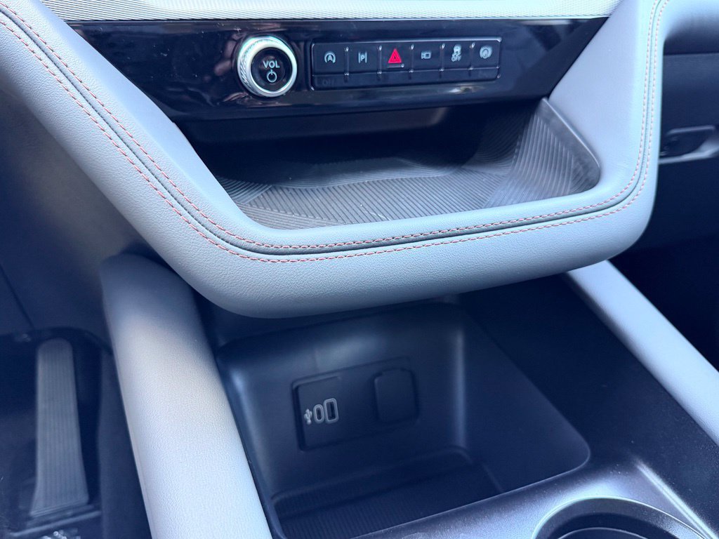 New 2026 Ford Explorer Active w/ Active Comfort Package RWD image 25