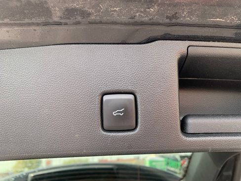 Used 2023 Ford Escape Active AWD/4WD image 29