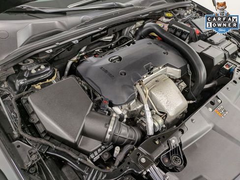 Used 2018 Buick Regal Essence w/ Driver Confidence Package #1 image 30